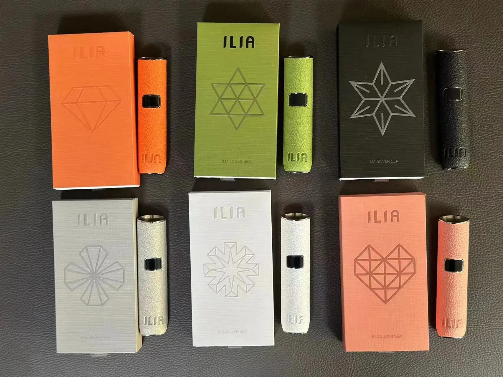 ILIA 皮革主機全系列顏色展示圖